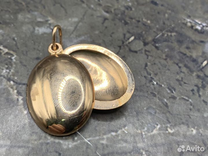 Золотой подвеска (локет)