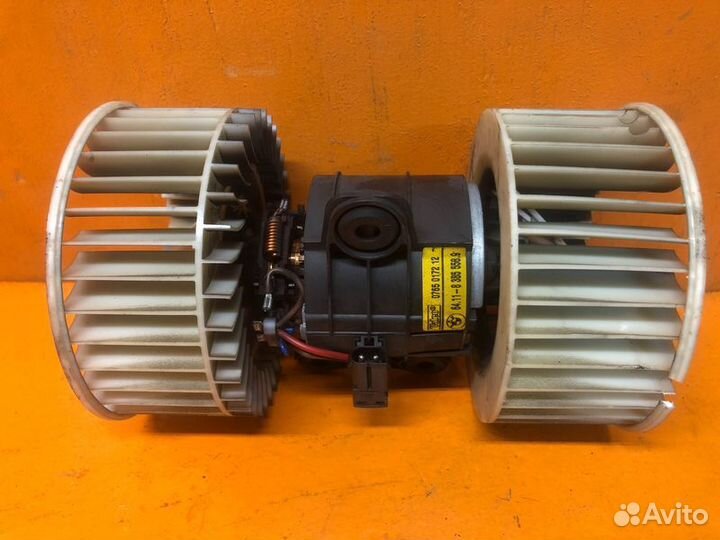 Вентилятор отопителя салона Land Rover Vogue L322