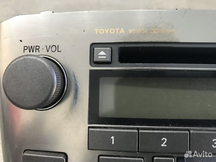 Автомагнитола Toyota Avensis II