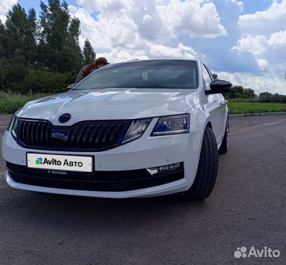 Skoda Octavia 1.8 AMT, 2019, 49 000 км