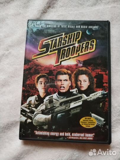 DVD диски с фильмами на языке оригинала