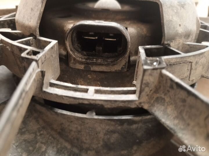 Вентилятор радиатора. LADA Ларгус кросс