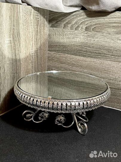 Этажерки и тортовницы, фруктовницы