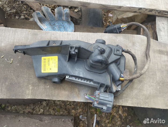 Volvo s40 v50 c30 блок розжига ксенона дорестайл