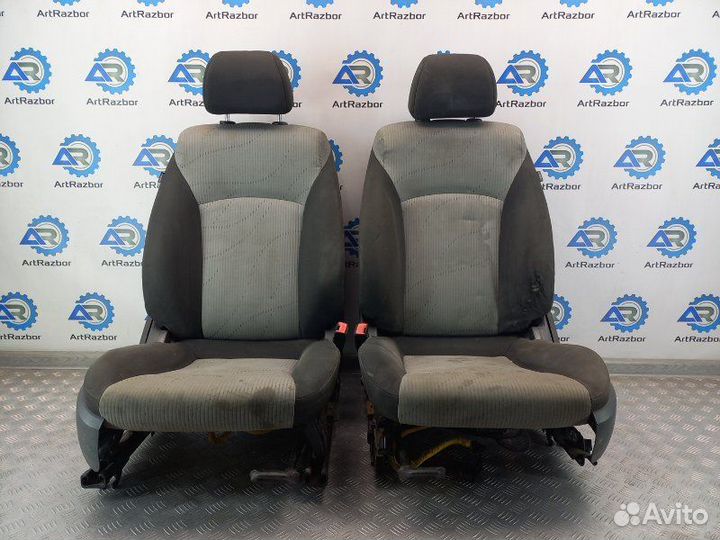 Сиденья к-кт Chevrolet Cruze 1 1.6 F16D3 109Л.С