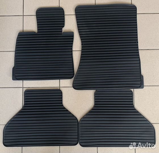 Автомобильные коврики BMW e70