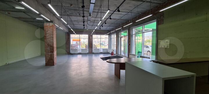 Сдам торговое помещение, 130 м²