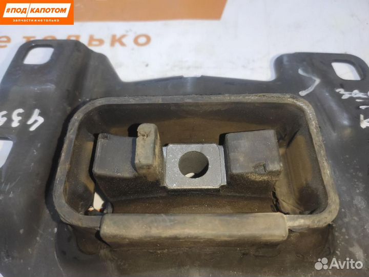 Подушка крепления кпп Mazda 5 BP4N39070D