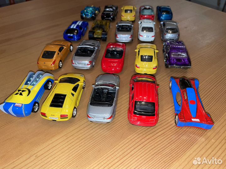 Машинки Welly's