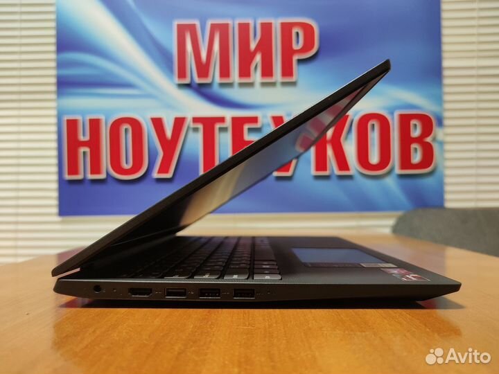 Игровой ноутбук Lenovo / как новый
