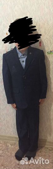 Костюм тройка