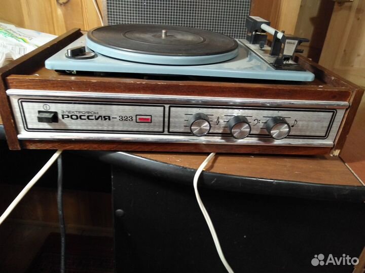 Электрофон Россия - 323