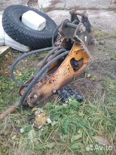 Гидромолот JCB
