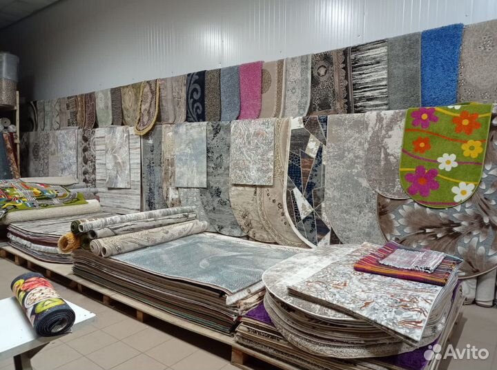 Ковры и поласы новые г.Обнинск