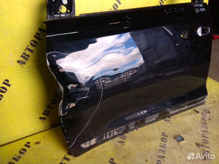 Дверь передняя левая Toyota Land Cruiser 200