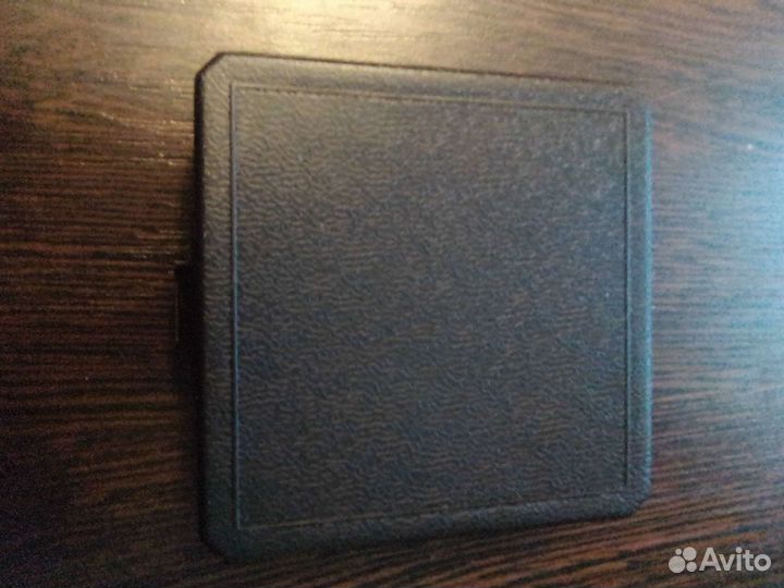 Слуховой аппарат в чехле