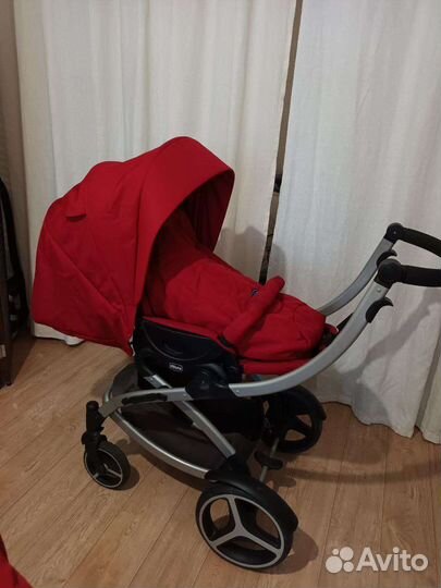 Прогулочная коляска 2 в 1