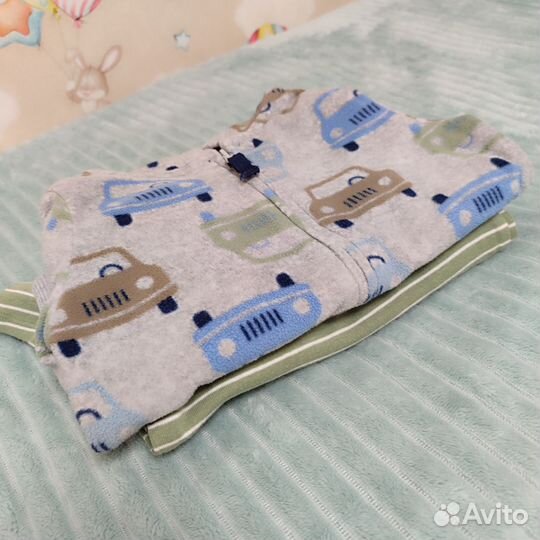 Carters костюм + боди для мальчика 12 мес