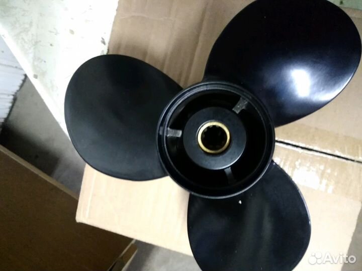 Винт Suzuki 9.9-20