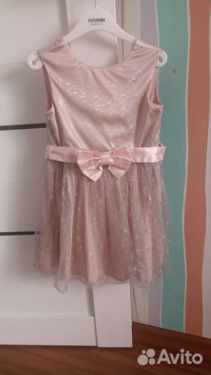 Нарядное Платье 104р