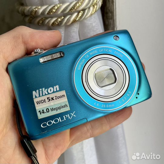 Цифровой фотоаппарат Nikon, Sony, Samsung