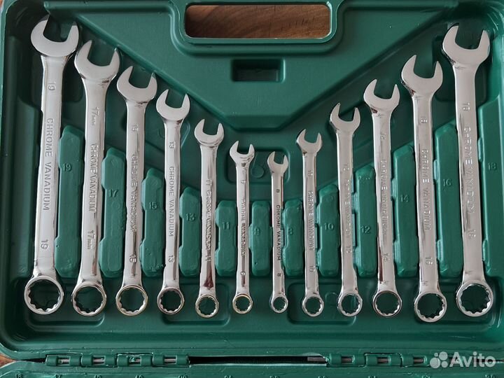 Набор инструментов 61 предмет