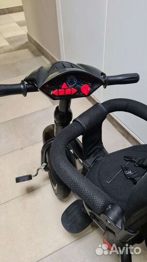 Трехколесный велосипед с родительской ручкой