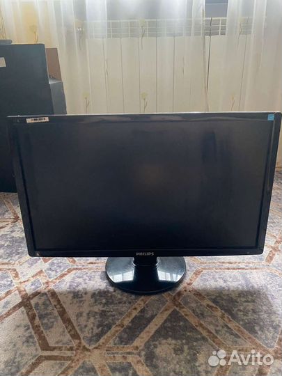 Монитор Philips 24