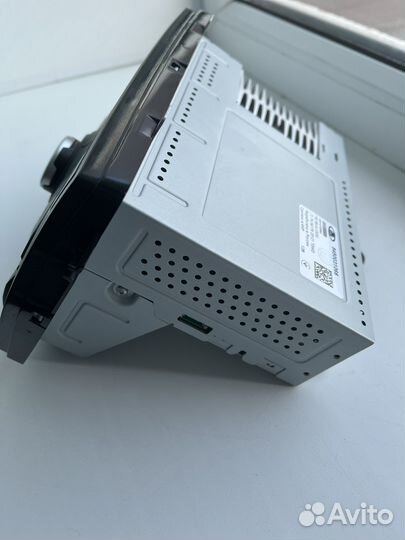 Штатная магнитола для Лада Веста 2021 года