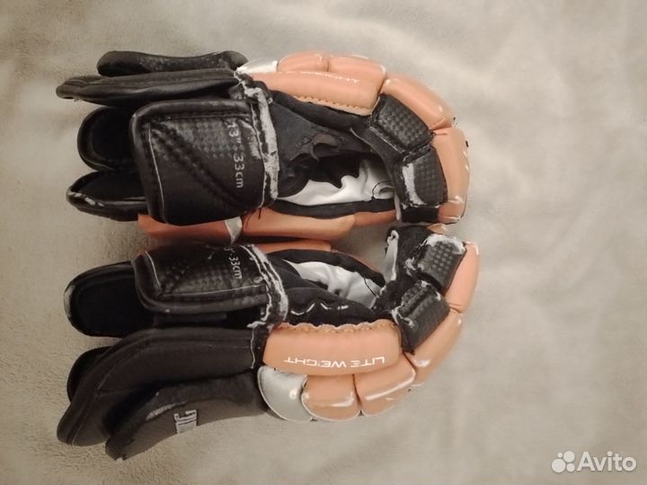 Хоккейные перчатки Salming