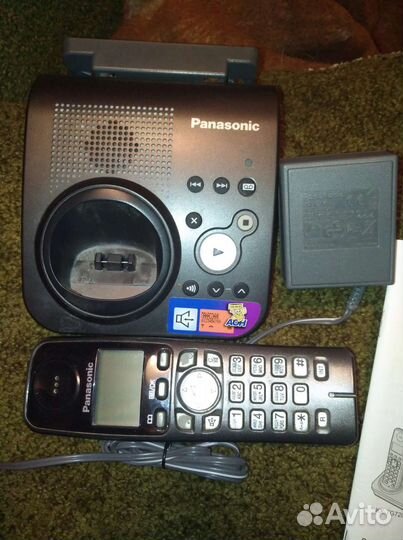 Panasonic KX-tg7225ru