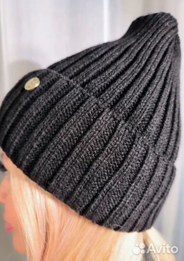 Шапка женская новая