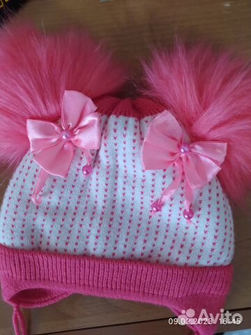 Шапка теплая зимняя,на годовалую девочку