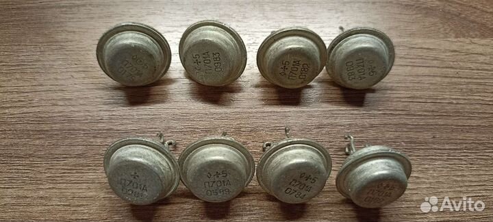 Транзисторы П701а