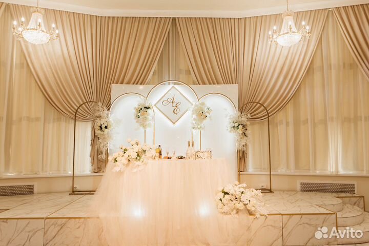 Свадебный сундук для денег