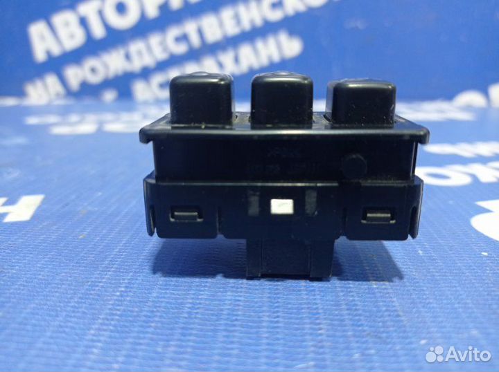 Кнопка памяти сидений Nissan Murano Z50 кроссовер