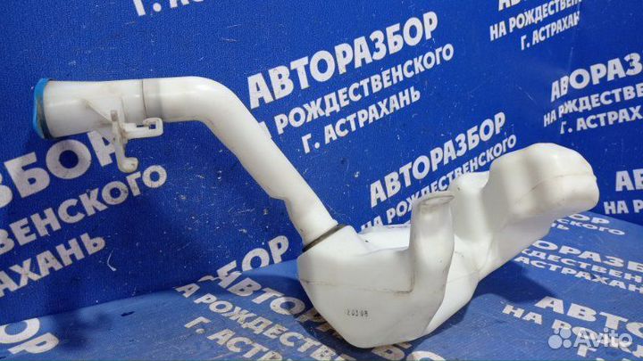 Бачок омывателя Honda Fit хэтчбек L13Z1 2012