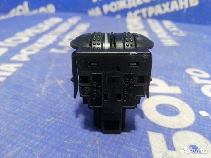 Кнопка корректора фар Volkswagen Passat B5 седан