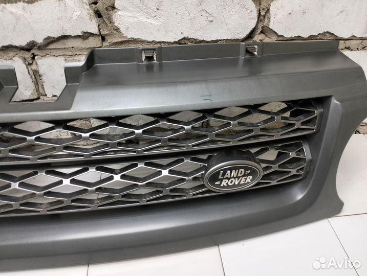 Решетка радиатора Range Rover Sport