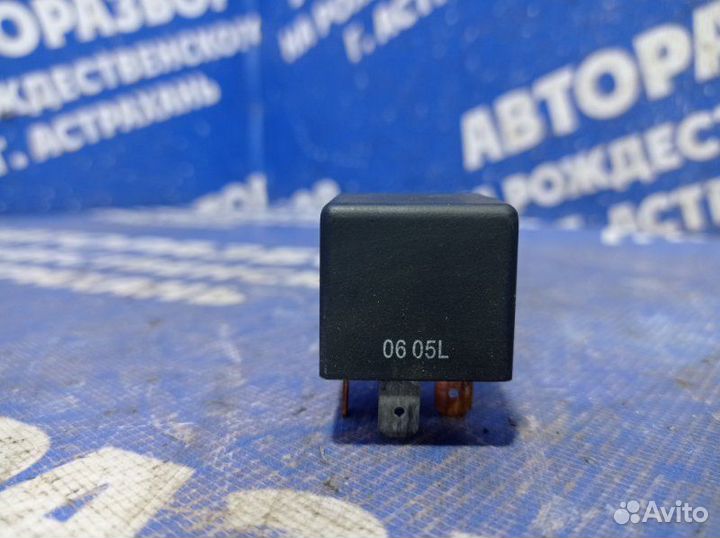 Реле Suzuki Grand Vitara внедорожник H25A 1999