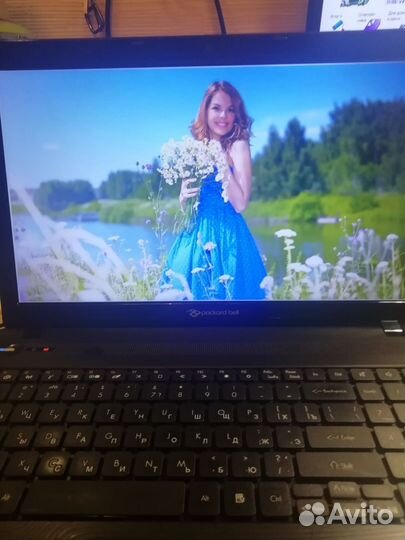 Хороший Ноутбук packard Bell - Практически новый