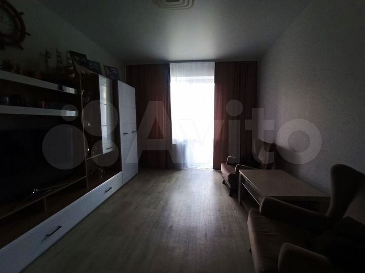 3-к. квартира, 95 м², 2/4 эт.