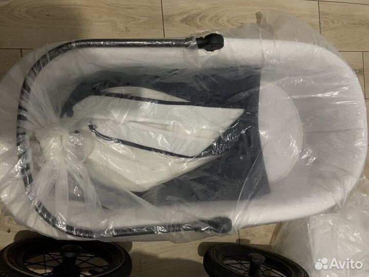 Коляска zippy 2 в 1