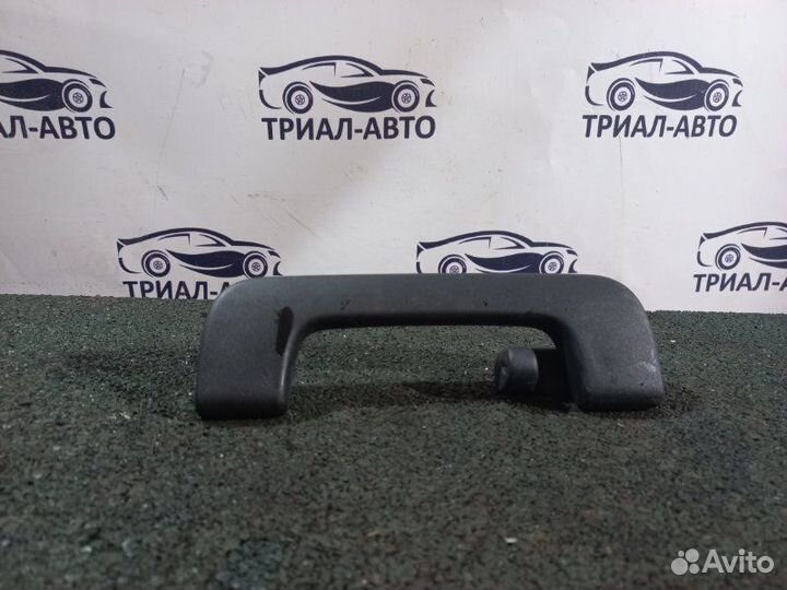 Ручка потолка Q7