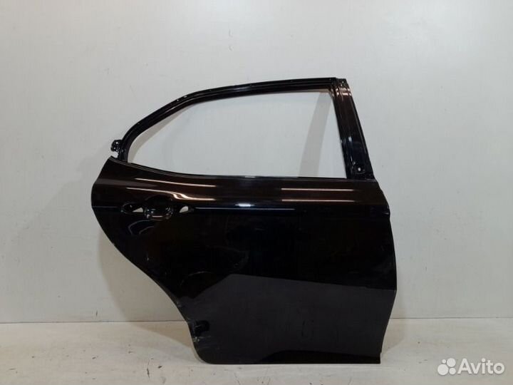 Дверь задняя правая Toyota Camry 70 2018