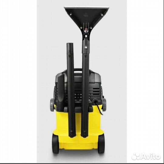 Моющий пылесос Karcher