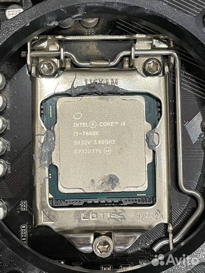 Материнская плата с процессором i5-7600k и куллер