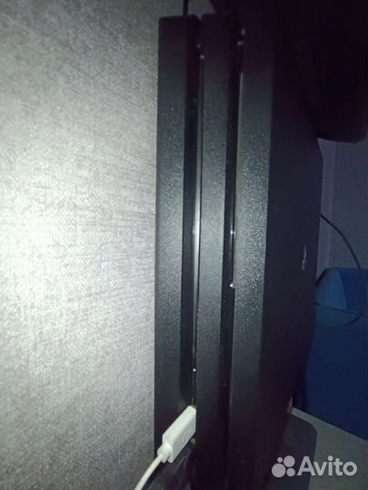 Sony PS4 pro 1000гб