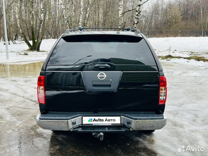 Nissan Navara 2.5 AT, 2007, 194 000 км
