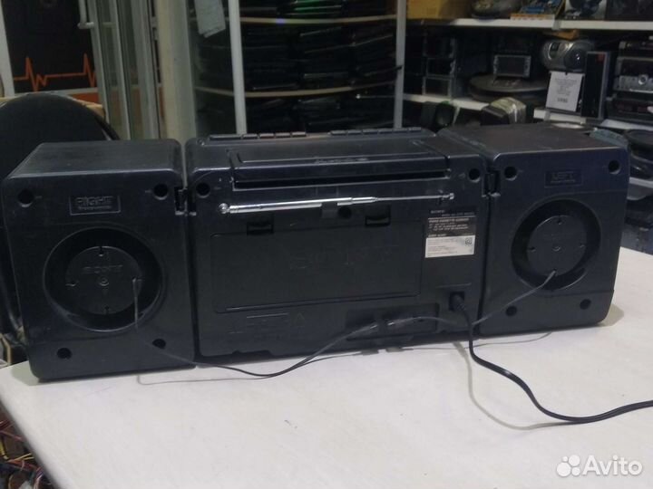 Музыкальный центр sony